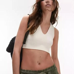 Topshop  Womens Size 6 Cropped Vneck Tank Top Ivory Color